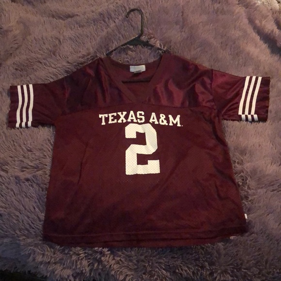 Third Street Tops - Excellent condition V neck A&M Jersey Shirt